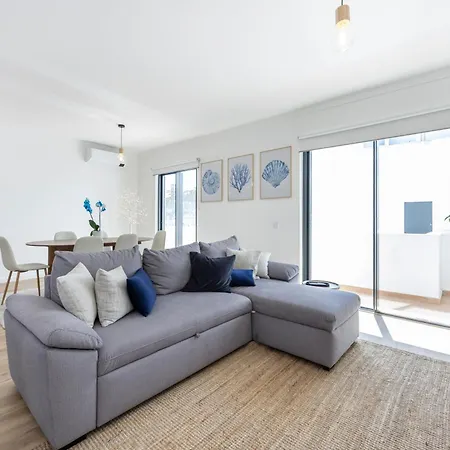 T2 Modern Waterfront - *