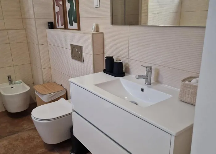 T2 Modern Waterfront - Portimao * Portimao